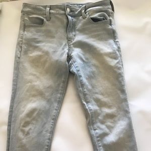 American eagle light wash skinny jeans